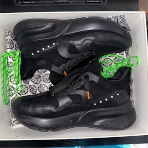 Alexander McQueen Runner